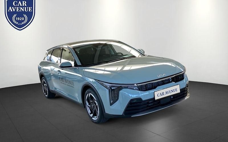 Neu Kia Ceed Spirit 150 PS (110 kW) 2026 Grün Kleinwagen