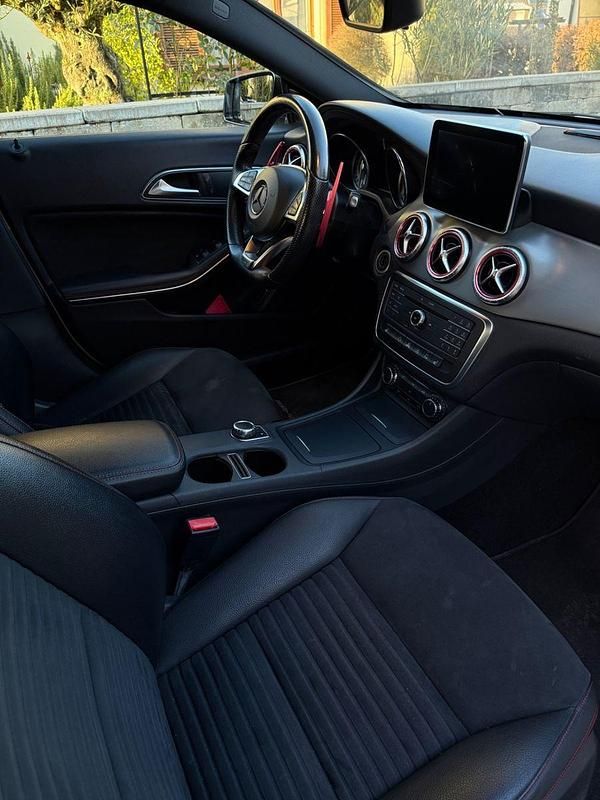 Gebraucht Mercedes CLA200 AMG line 136 PS (100 kW) 2014 Weiß Coupé