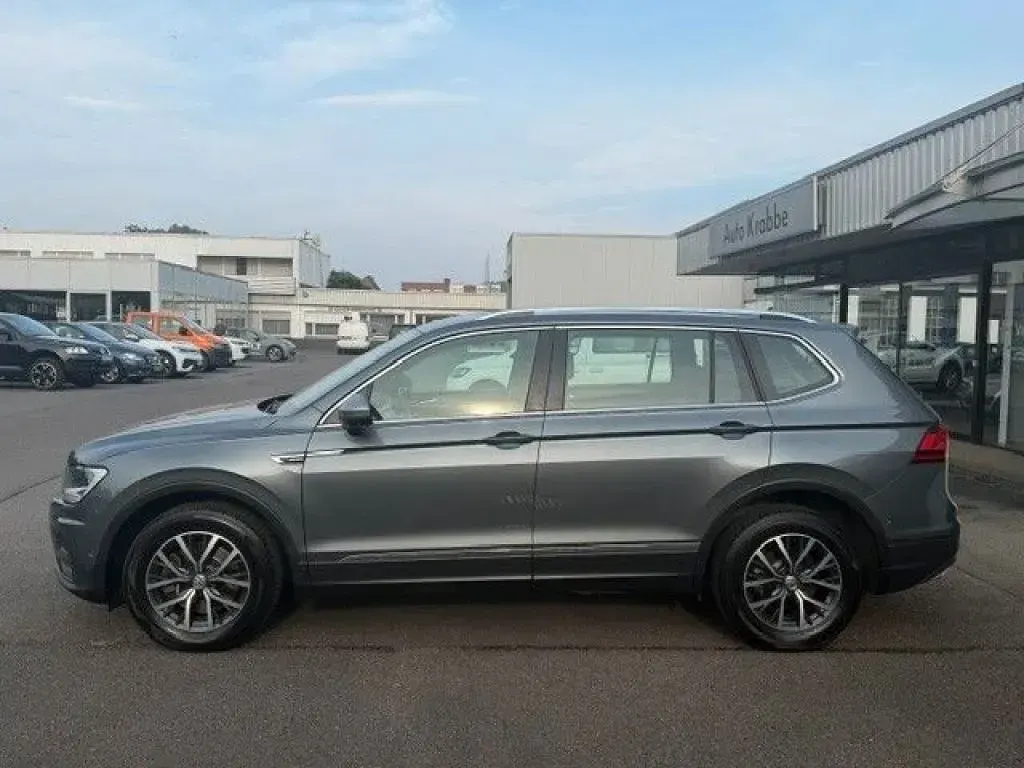 Gebraucht VW Tiguan Allspace Comfortline 179 PS (131 kW) 2018 Grau SUV