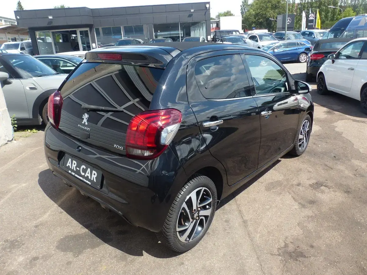 Gebraucht Peugeot 108 82 PS (60 kW) 2018 Schwarz Kleinwagen