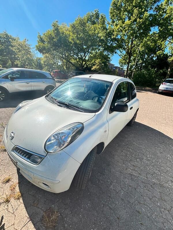 Weiß Gebraucht 2010 Nissan Micra Kleinwagen | 600 € (Superpreis) - Bild 1/4