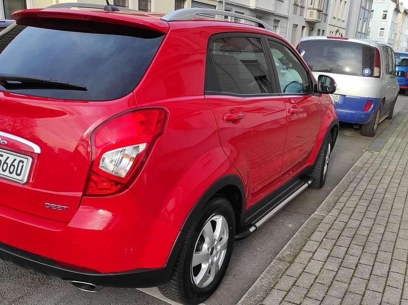 Usata SsangYong Korando Quartz 175 CV (128 kW) 2016 Rosso SUV