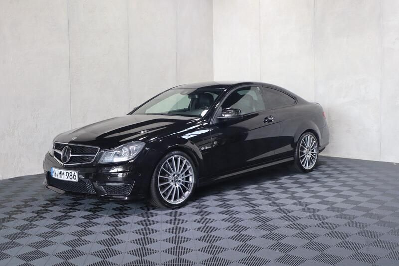 Schwarz Gebraucht 2013 Mercedes C63 AMG AMG Coupé | 41.000 € (Fairer Preis) - Bild 1/4