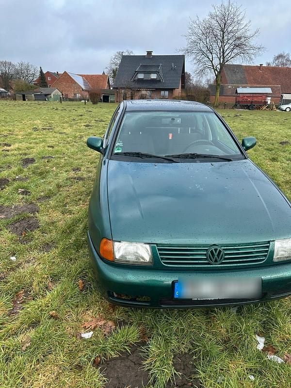 Gebraucht VW Polo Classicline 60 PS (44 kW) 1997 Grün Limousine