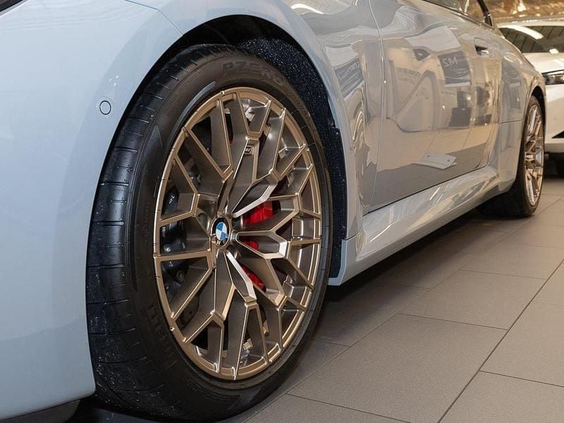 Neu BMW M2 Performance 530 PS (389 kW) 2026 Grau Coupé
