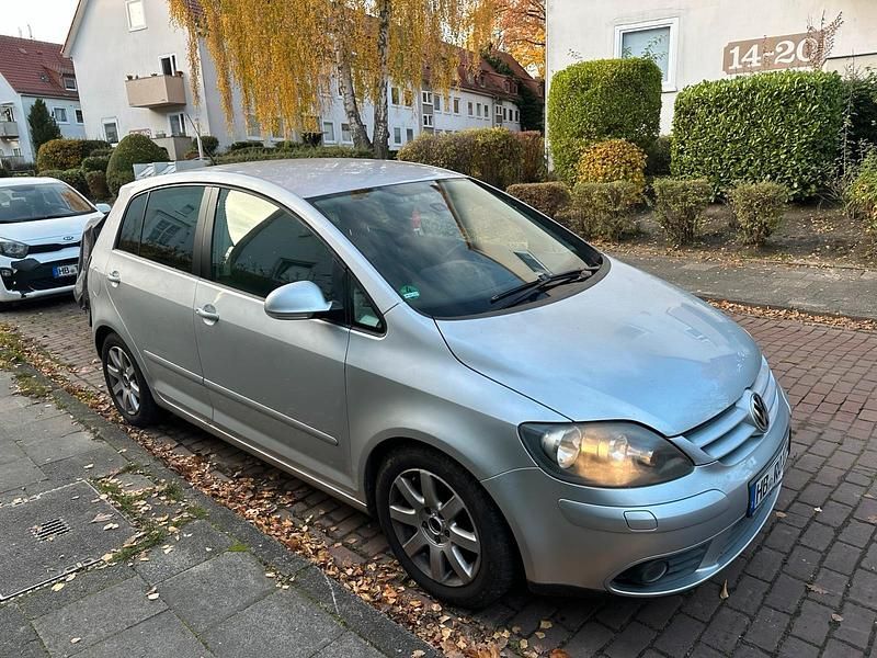 Grau Gebraucht 2005 VW Golf Plus Cross Van / Kleinbus | 2.000 € (Fairer Preis) - Bild 1/4
