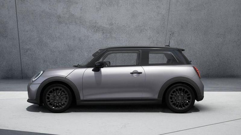 Gebraucht Mini Cooper Classic 156 PS (114 kW) 2024 Silber Kleinwagen
