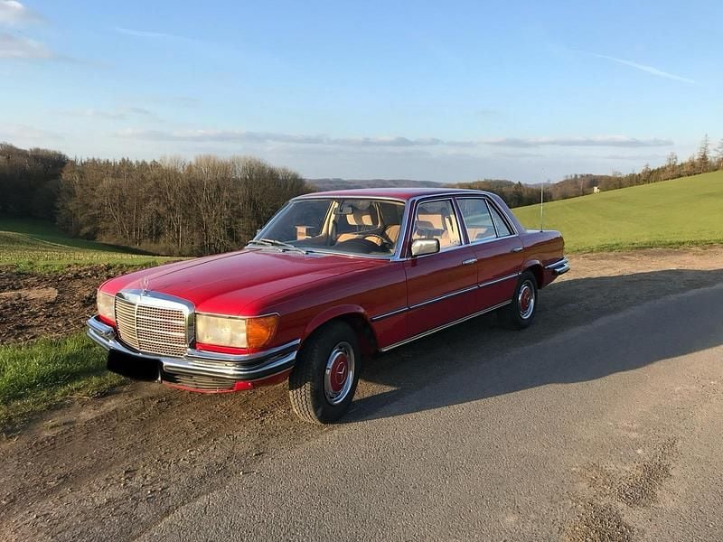 Rot Gebraucht 1978 Mercedes S280 SE Limousine | 14.900 € - Bild 1/4
