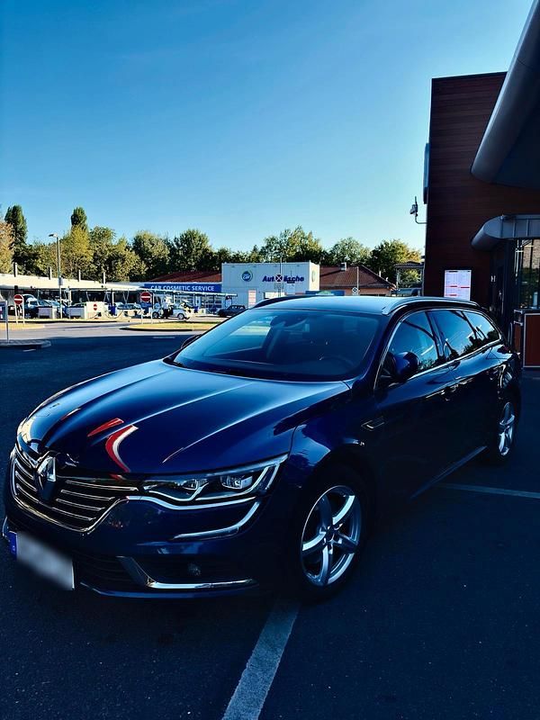 Blau Gebraucht 2017 Renault Talisman GrandTour Kombi | 7.590 € - Bild 1/4