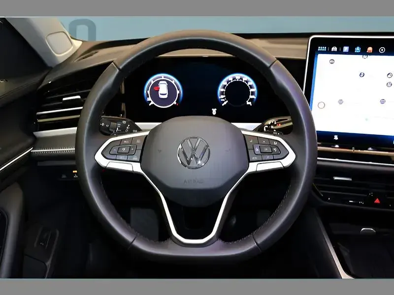 Gebraucht VW Passat 193 PS (141 kW) 2025 Weiß Kombi