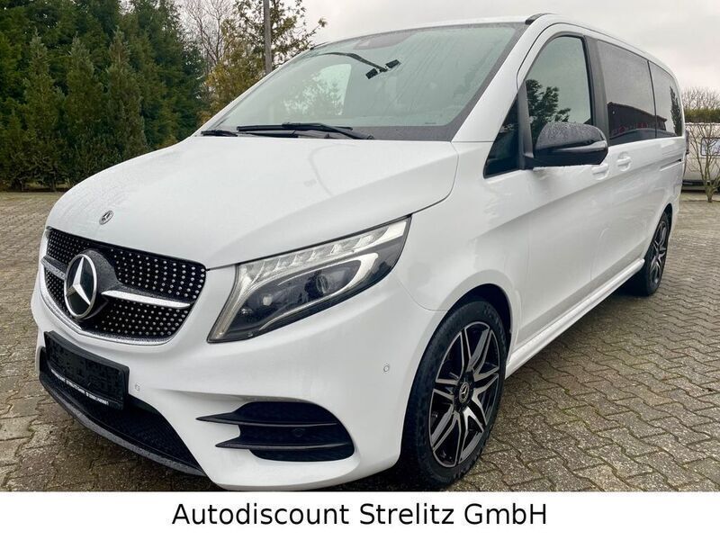 Weiß Gebraucht 2022 Mercedes V220 AMG Van / Kleinbus | 42.999 € (Superpreis) - Bild 1/4