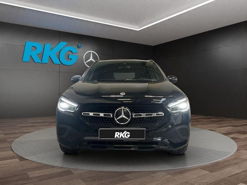 Gebraucht Mercedes GLA250 Progressive 218 PS (160 kW) 2022 Schwarz SUV