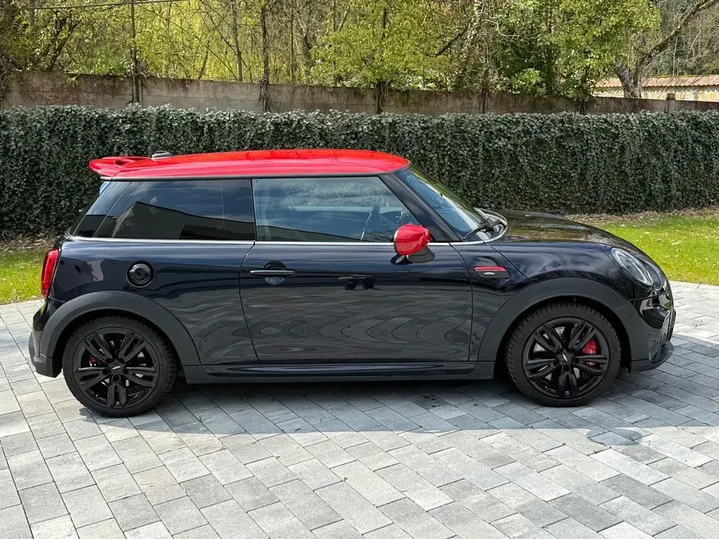 Gebraucht Mini John Cooper Works 231 PS (169 kW) 2022 Blau Kleinwagen