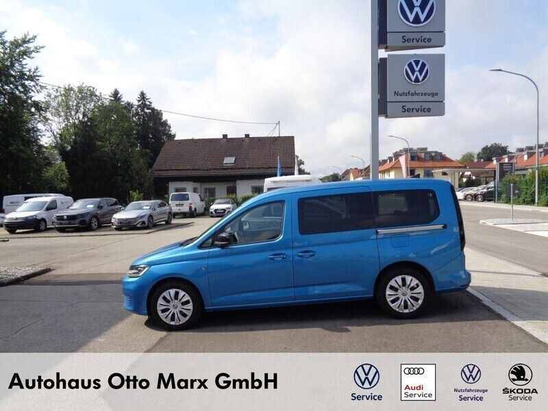 Gebraucht VW Caddy Maxi Life 102 PS (75 kW) 2023 Blau Van / Kleinbus