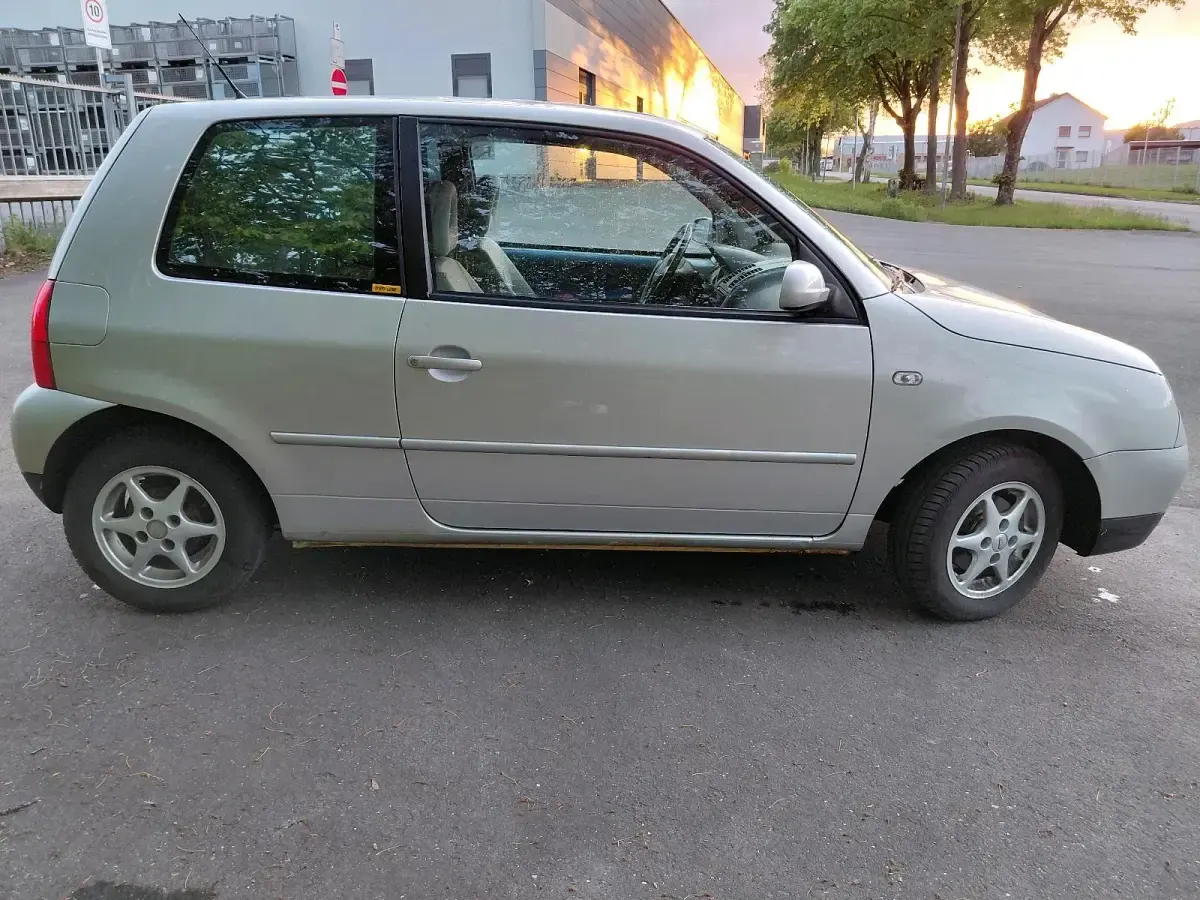 Gebraucht VW Lupo 60 PS (44 kW) 2001 Silber Kleinwagen