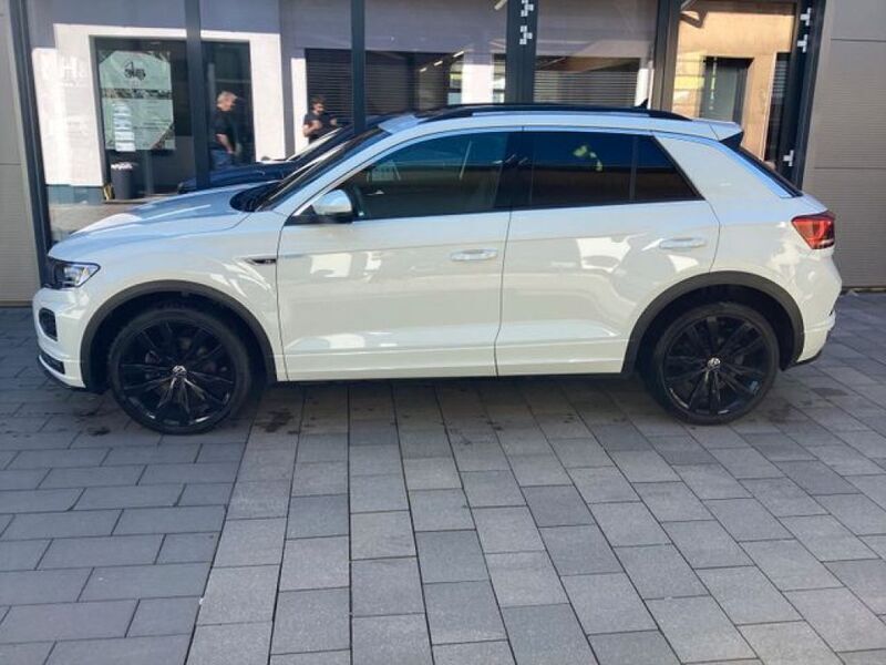 Pure white Gebraucht 2021 VW T-Roc R-line SUV | 25.950 € (Etwas zu teuer) - Bild 1/4