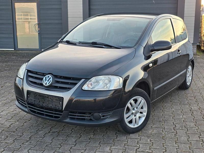 Gebraucht VW Fox Basis 69 PS (50 kW) 2006 Schwarz Kleinwagen