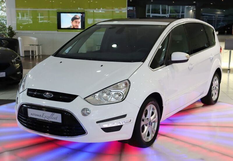 Frostweiß Gebraucht 2011 Ford S-MAX Titanium Van / Kleinbus | 5.950 € (Etwas zu teuer) - Bild 1/4