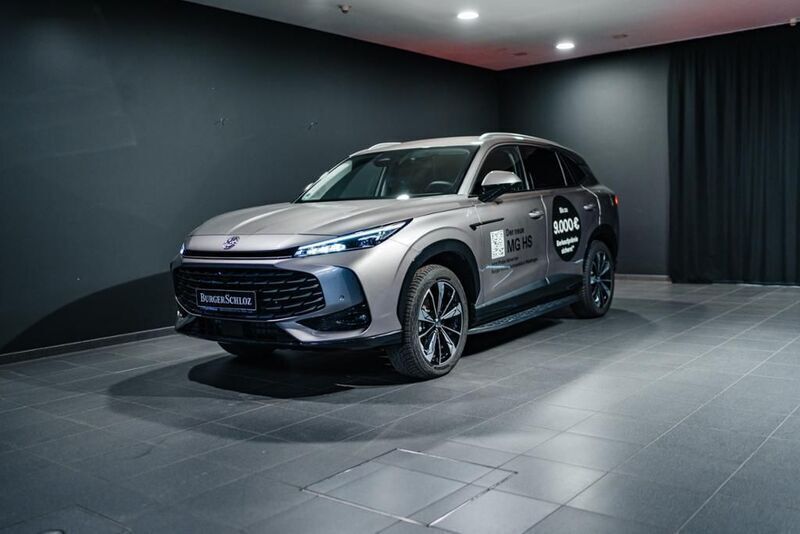 Silber Gebraucht 2024 MG HS Luxury SUV | 39.900 € - Bild 1/4
