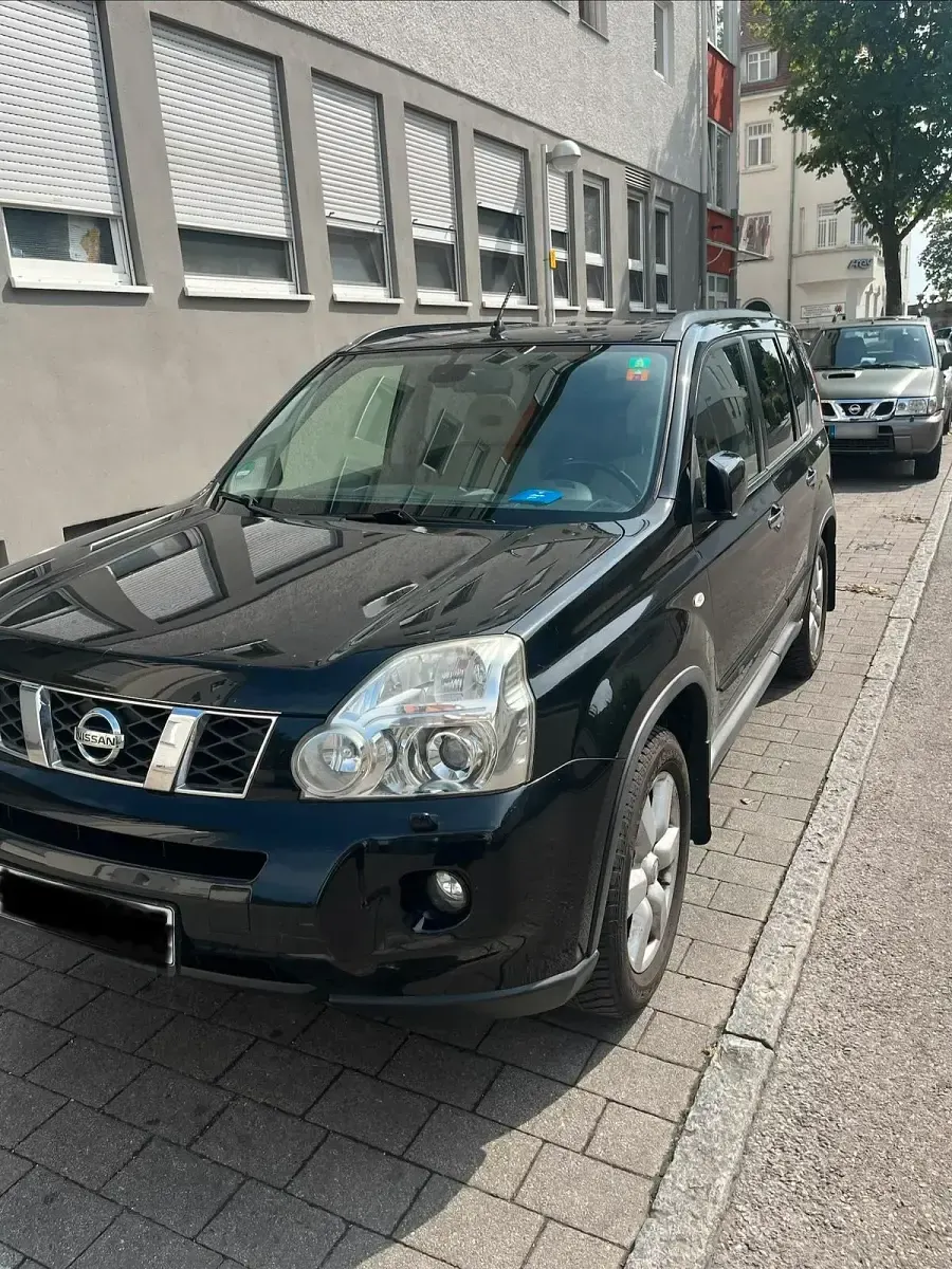 Gebraucht Nissan X-Trail 173 PS (127 kW) 2009 Schwarz SUV