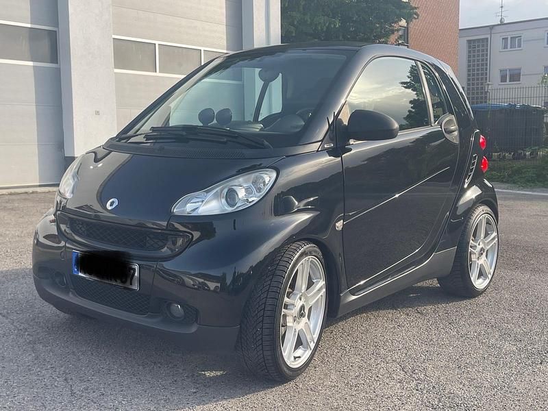 Schwarz Gebraucht 2010 Smart ForTwo Coupé Kleinwagen | 5.850 € - Bild 1/4