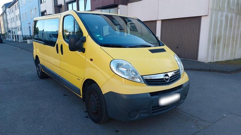 Gebraucht Opel Vivaro 114 PS (83 kW) 2008 Gelb Van / Kleinbus