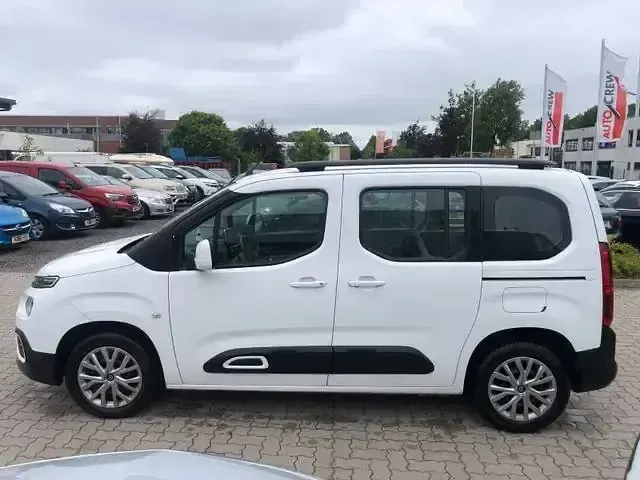 Gebraucht Citroën Berlingo Feel 131 PS (96 kW) 2019 Weiß Van / Kleinbus