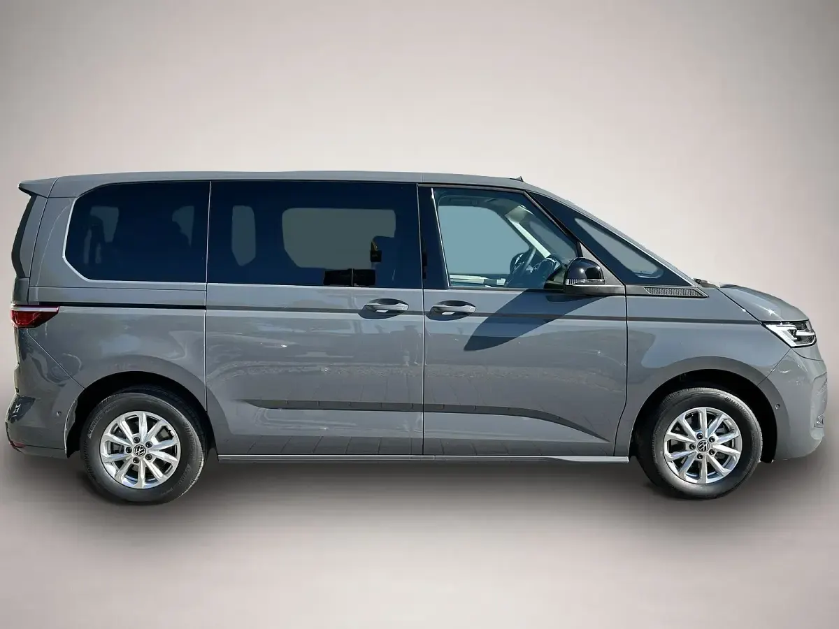 Neu VW Multivan 150 PS (110 kW) 2026 Grau Van / Kleinbus