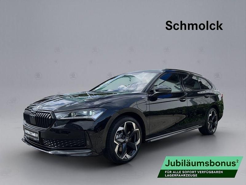 Schwarz Neu 2025 Skoda Superb SportLine Kombi | 49.990 € (Fairer Preis) - Bild 1/4
