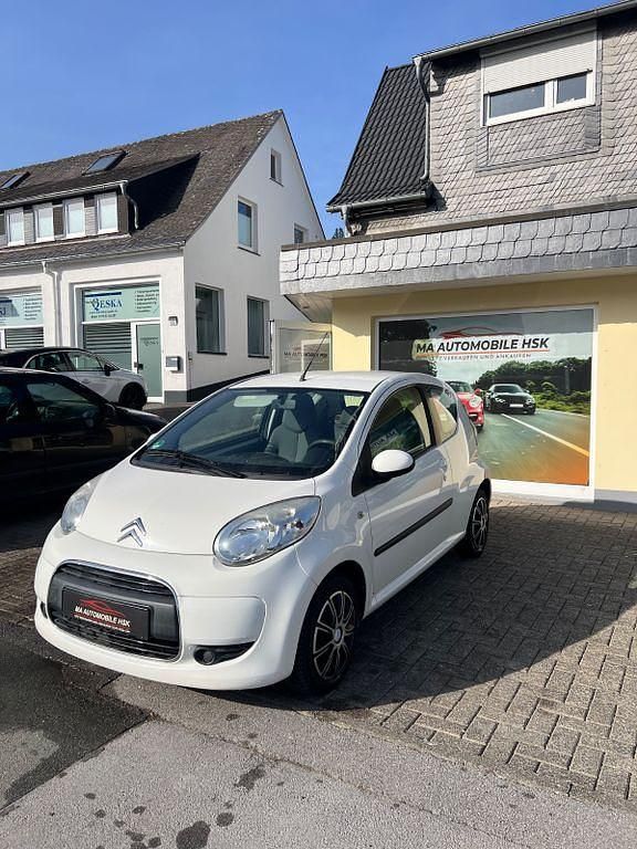 Gebraucht Citroën C1 Style 68 PS (50 kW) 2011 Weiß Kleinwagen