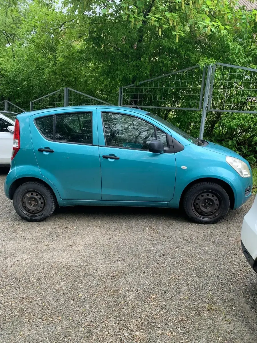 Gebraucht Suzuki Splash 65 PS (47 kW) 2008 Blau Kleinwagen