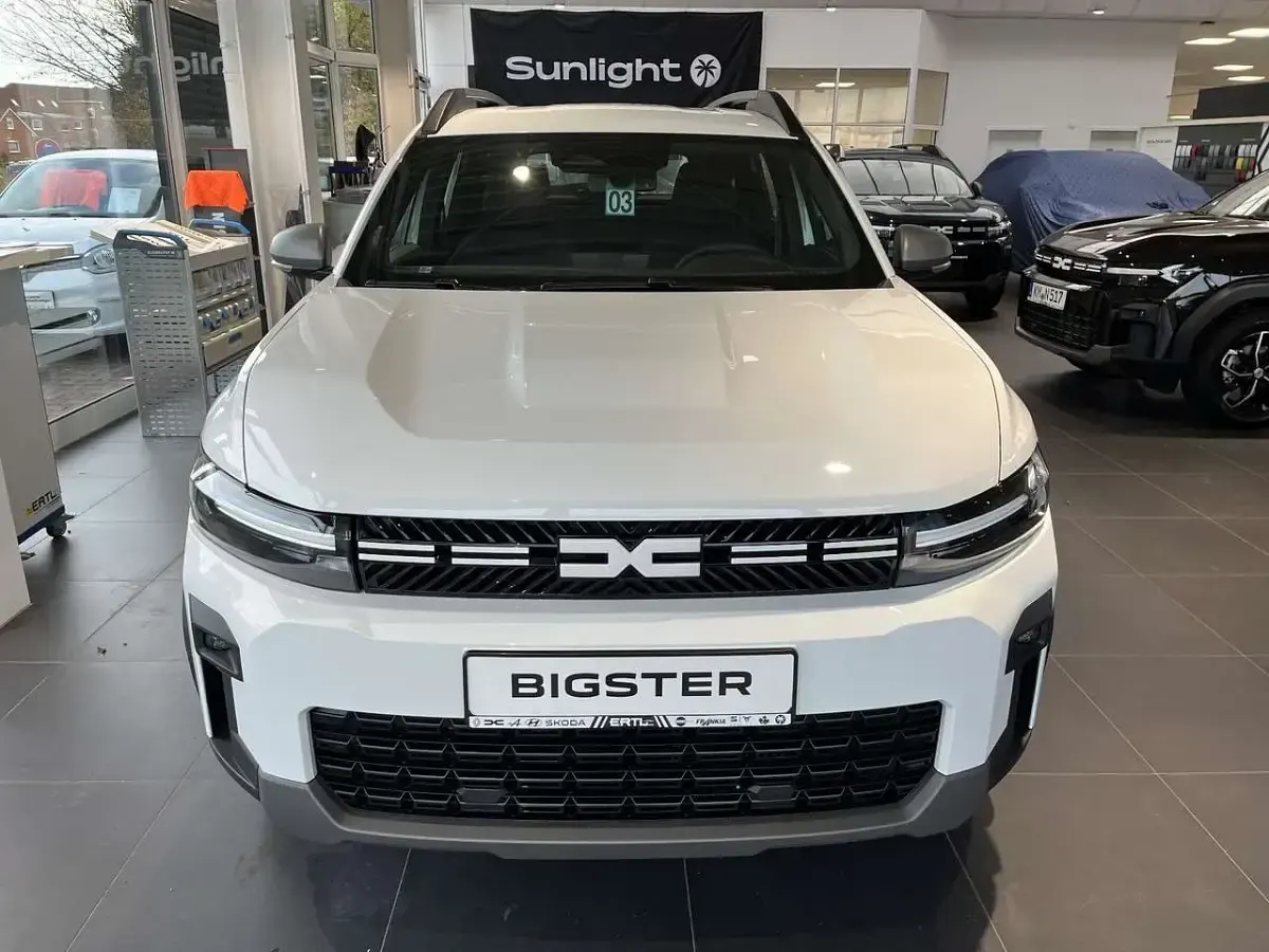 Neu Dacia Bigster Expression 140 PS (102 kW) 2025 Arktisweiß SUV