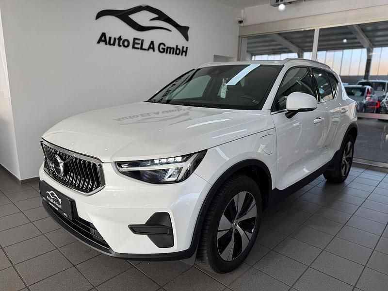 Gebraucht Volvo XC40 211 PS (155 kW) 2022 Weiß SUV