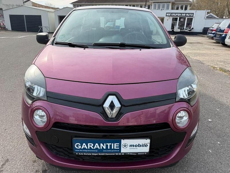 Gebraucht Renault Twingo Expression 75 PS (55 kW) 2012 Fuchsiaviolett Kleinwagen
