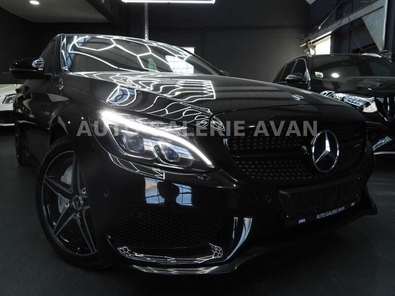 Schwarz Gebraucht 2018 Mercedes C43 AMG AMG Limousine | 35.900 € (Fairer Preis) - Bild 1/4
