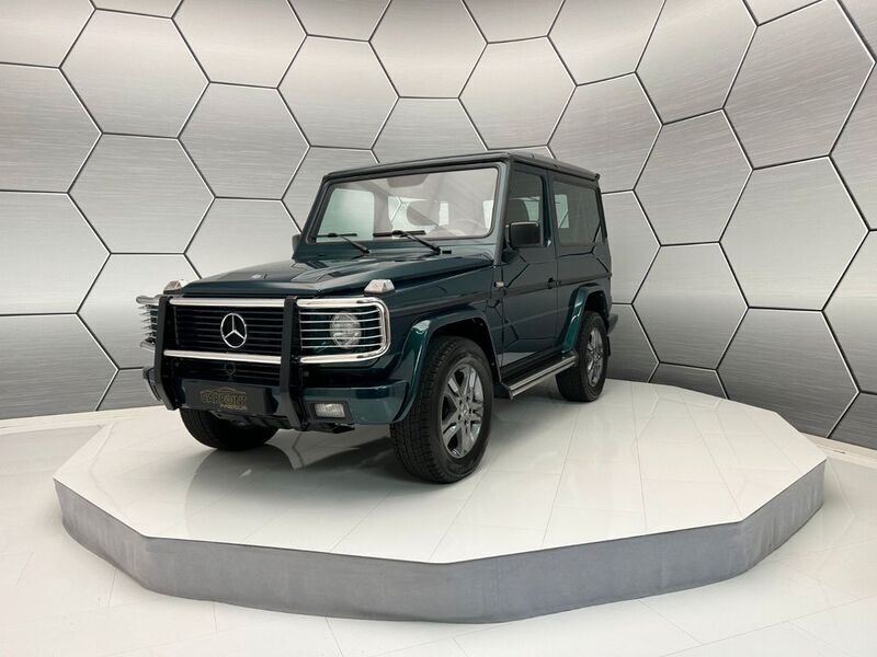 Grün Gebraucht 1995 Mercedes G320 SUV | 69.990 € - Bild 1/4