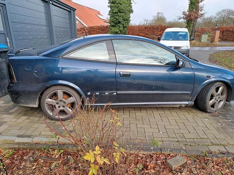 Blau Gebraucht 2001 Opel Astra Coupé | 3.500 € (Fairer Preis) - Bild 1/4