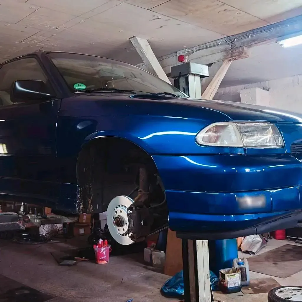Gebraucht Opel Astra 125 PS (91 kW) 1991 Blau Limousine