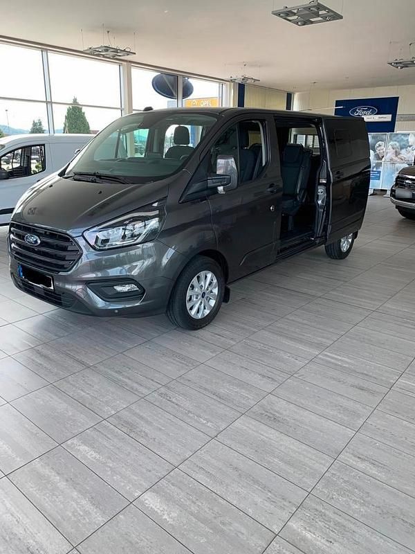 Gebraucht Ford Transit Custom 170 PS (125 kW) 2021 Grau Van / Kleinbus