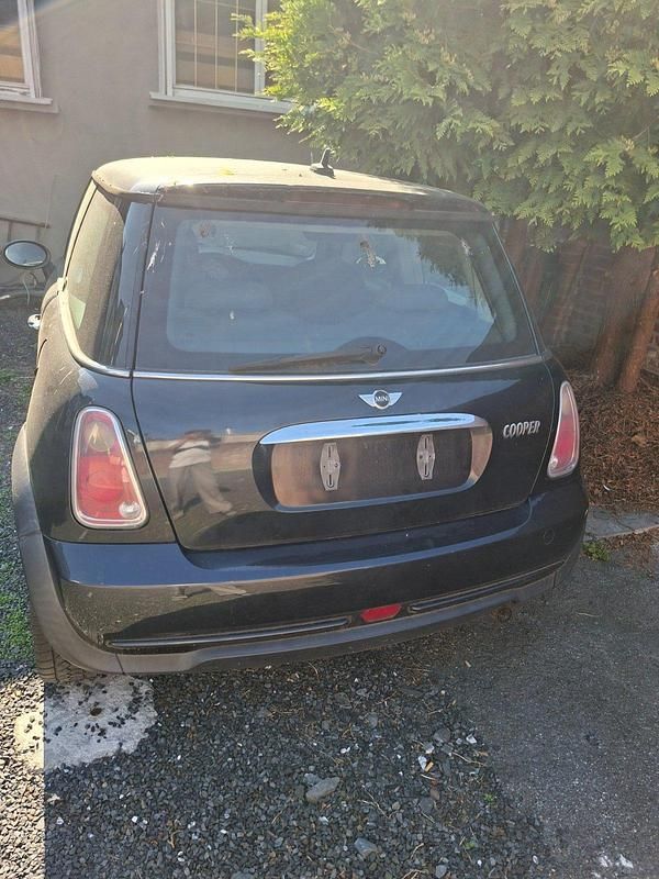 Schwarz Gebraucht 2005 Mini Cooper Kleinwagen | 1.000 € - Bild 1/4