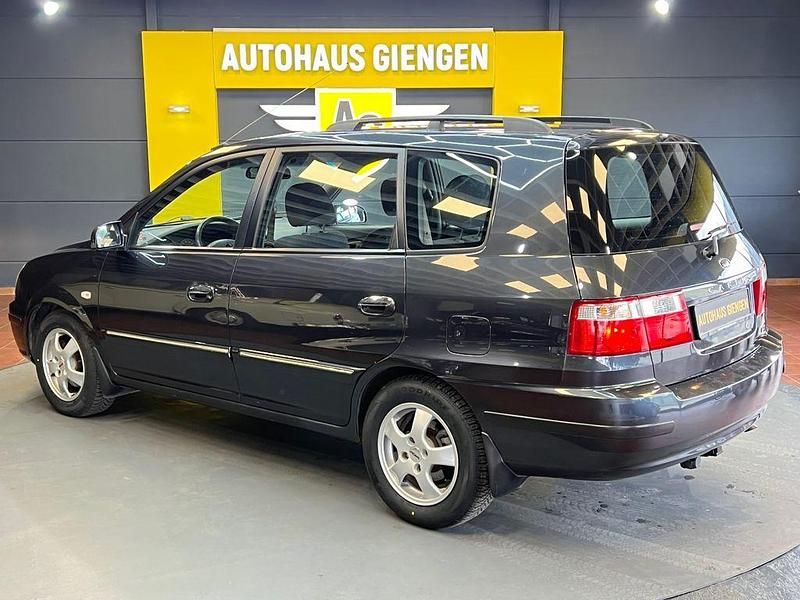 Gebraucht Kia Carens EX 139 PS (102 kW) 2005 Grau Van / Kleinbus