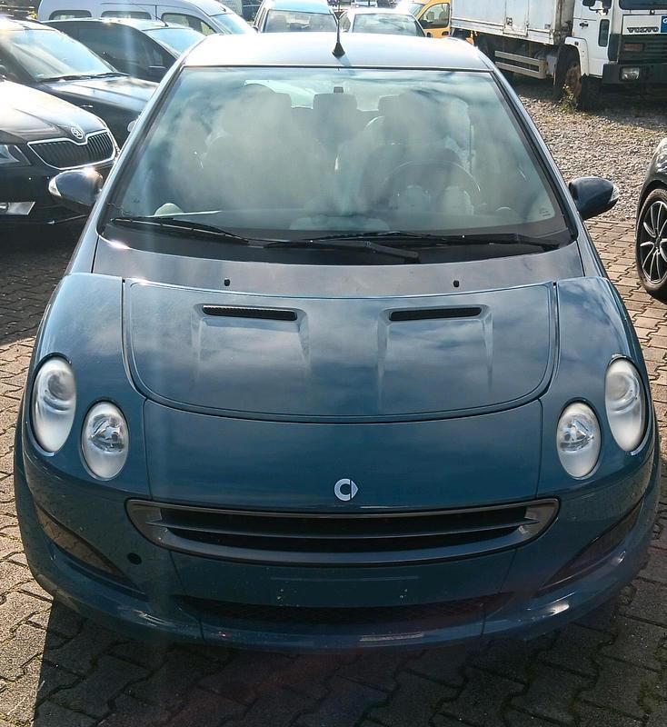 Usado Smart ForFour 95 HP (69 kW) 2004 Azul Citadino