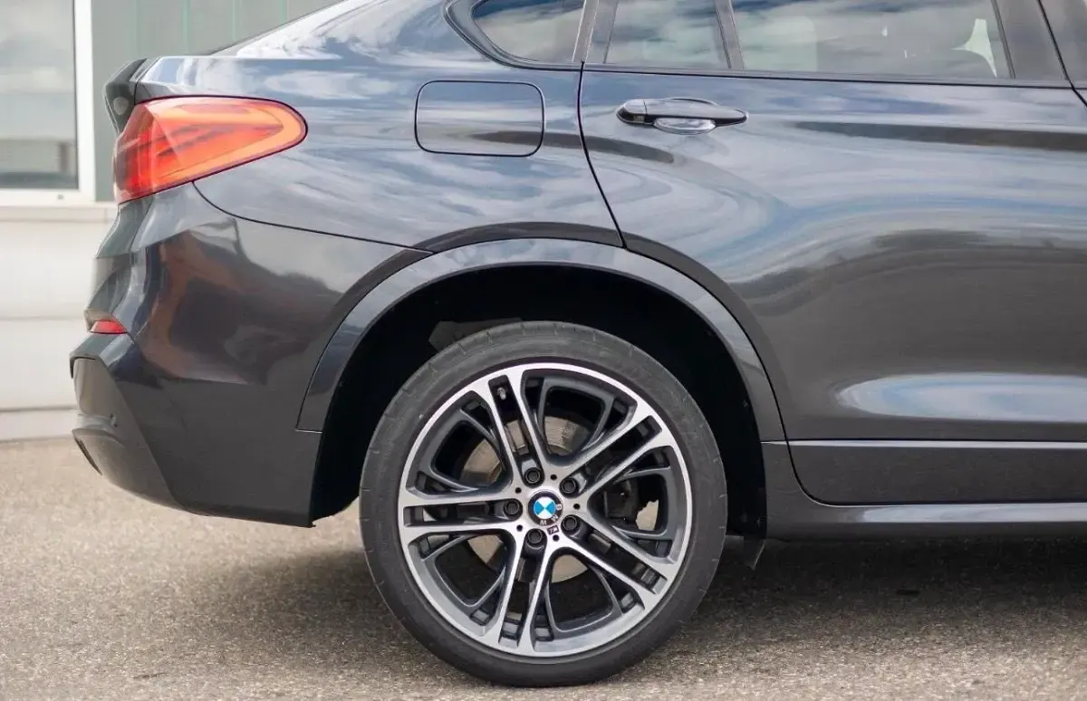 Gebraucht BMW X4 Performance 258 PS (189 kW) 2015 Grau SUV