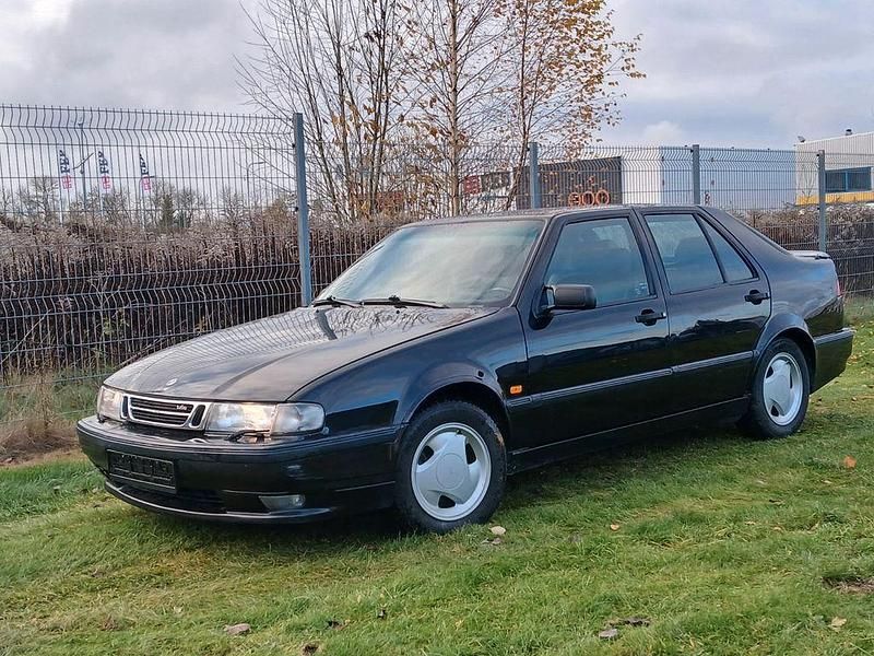 Schwarz Gebraucht 1994 Saab 9000 Aero Limousine | 4.500 € - Bild 1/4
