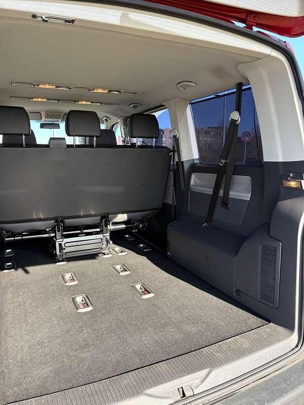 Gebraucht VW Transporter 105 PS (77 kW) 2006 Rot Van