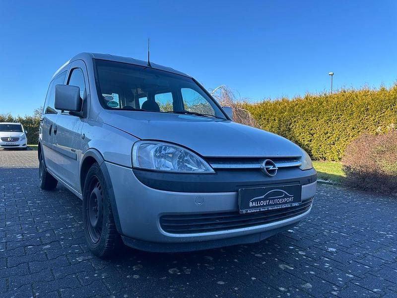 Second-hand Opel Combo 87 CP (63 kW) 2003 Argintiu Monovolum