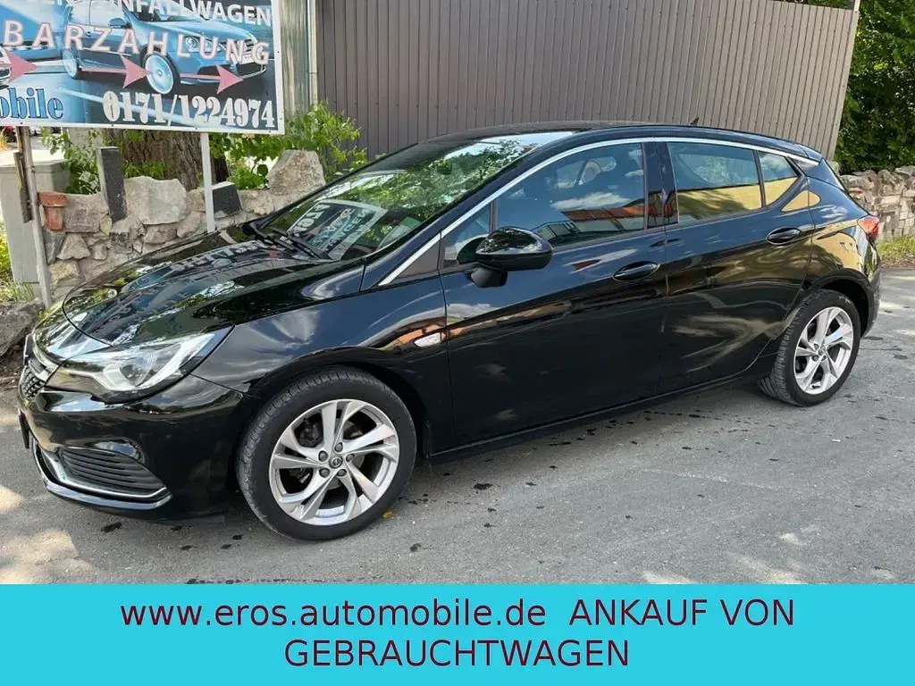 Używany Opel Astra Dynamic 150 KM (110 kW) 2019 Czarny Sedan/Limuzyna