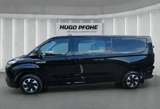 Gebraucht Ford Transit Custom Trend 233 PS (171 kW) 2026 Schwarz Van