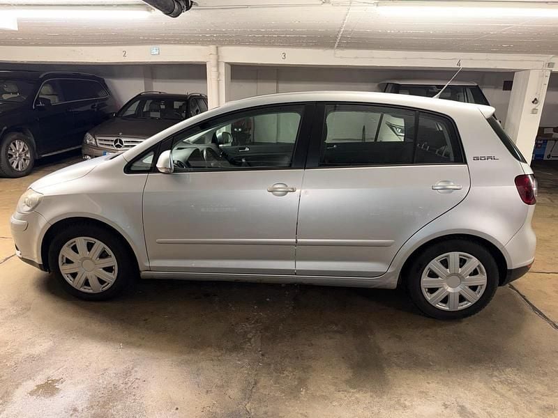 Gebraucht VW Golf V Edition 102 PS (75 kW) 2006 Silber Kleinwagen