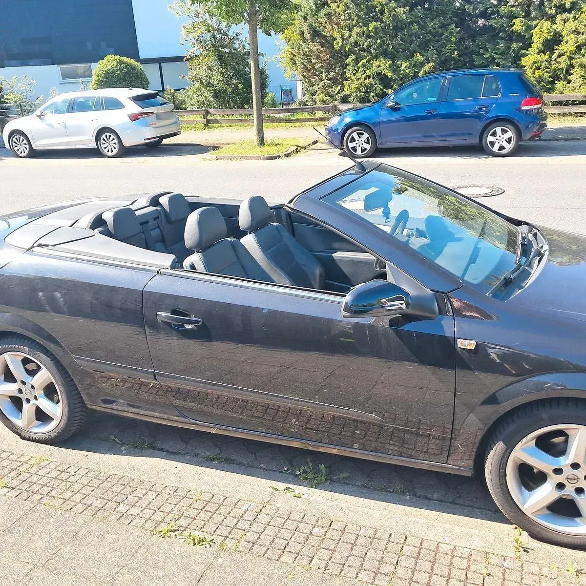 Gebraucht Opel Astra Edition 140 PS (102 kW) 2006 Schwarz Cabrio